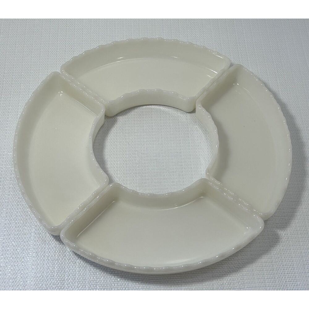 Vintage Lazy Susan Style‎ Round Serving Entertaining Dishes 4 Piece Milk Glass